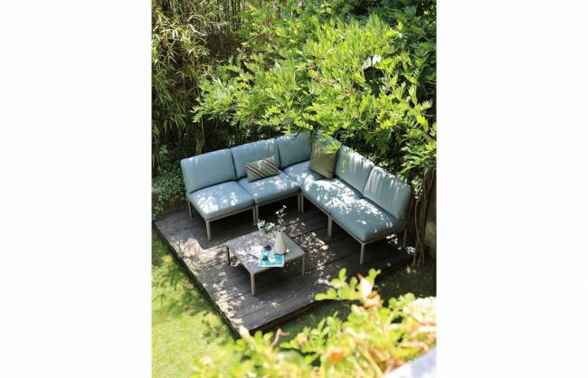 Столик пластиковый кофейный Komodo Tavolino тортора 700х700х325 мм