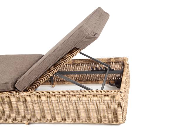 "Рим" шезлонг с подушкой, цвет соломенный "Рим" шезлонг с подушкой, цвет соломенный