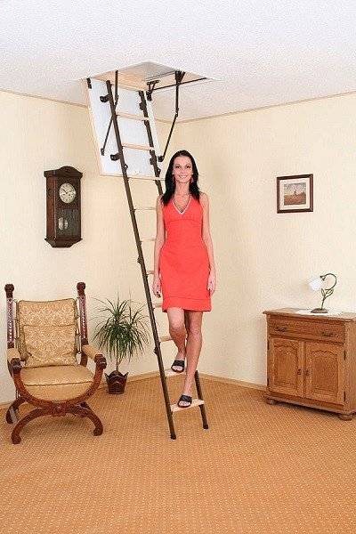 Чердачная складная лестница Stallux 265 90х70 Чердачная складная лестница Stallux 265 90х70