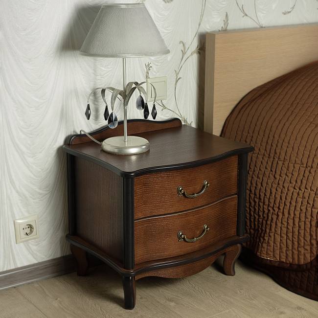 Тумбочка Джульетта 2 ящ. орех Л Тумбочка Джульетта 2 ящ. орех Л