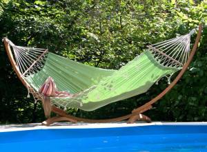 Гамак TANGO (5 цветов) + каркас ARC (дерево) Гамак TANGO (5 цветов) + каркас ARC (дерево)