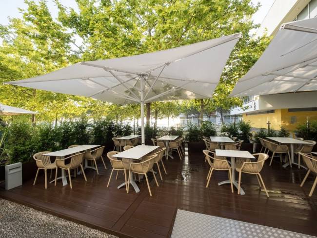 Зонт профессиональный телескопический 4х4 м Capri Starwhite белый, слоновая кость 4000х4000 мм