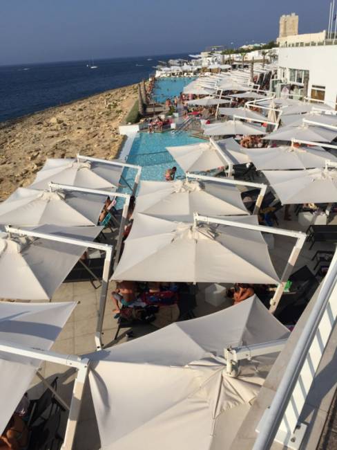 Зонт профессиональный 3х3 м Pompei Braccio белый, слоновая кость 3000х3000 мм Зонт профессиональный 3х3 м Pompei Braccio белый, слоновая кость 3000х3000 мм