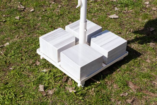 Зонт MISTRAL 300 квадратный с воланом (база в комплекте) бежевый