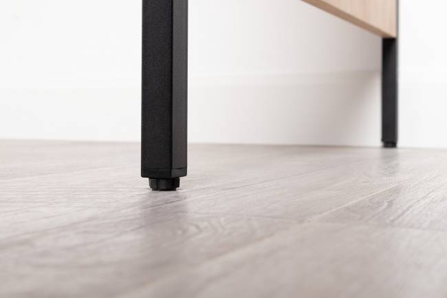 Два письменных стола Брюс цвет чёрный/Battle rock Santiago/столешница МДФ ель карпатская Два письменных стола Брюс цвет чёрный/Battle rock Santiago/столешница МДФ ель карпатская