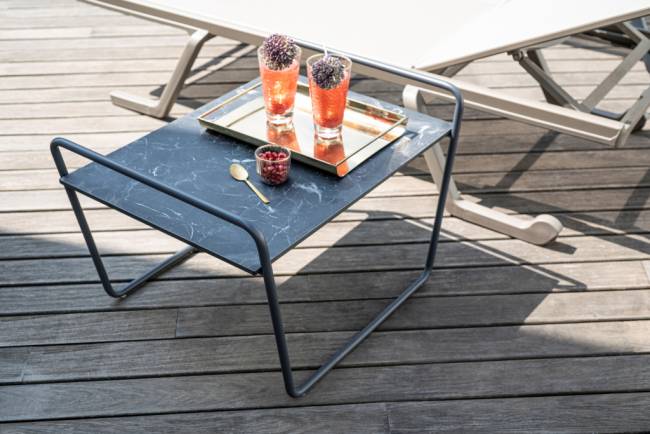 Cтолик ламинированный кофейный Nippy 650х500х440 мм